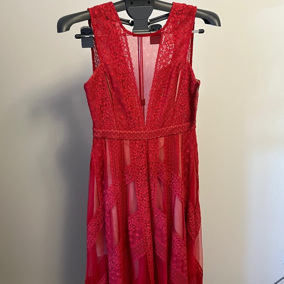 BCBG Andi Handkerchief Dress sz 0 - Picture 2 of 4